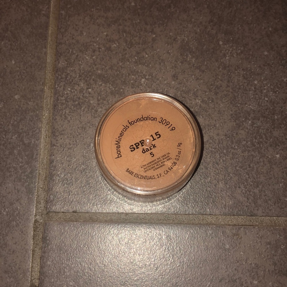 Bare minerals ID powder foundation dark 5